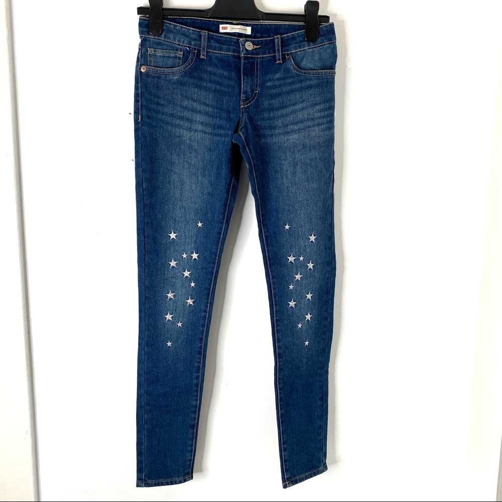 Levi’s 710 Super Skinny Jeans